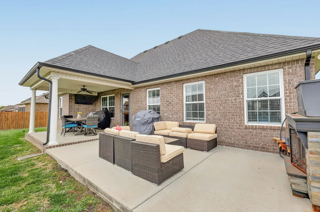 7930 Peridot Circle Murfreesboro TN 37127