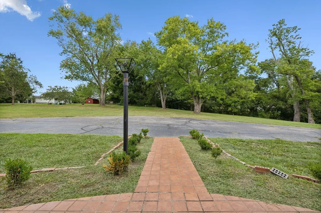 114 Calhoun Street Smithville TN 37166