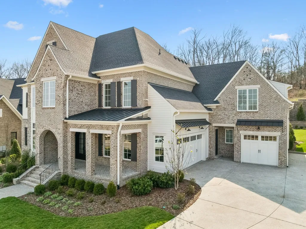 9289 Double Run Court College Grove TN 37046