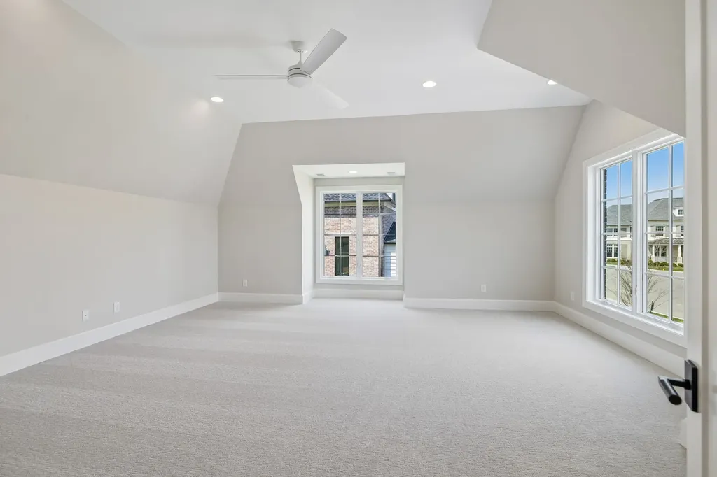 9289 Double Run Court College Grove TN 37046