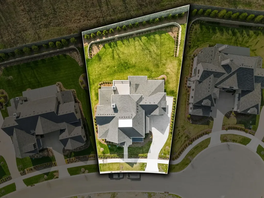9289 Double Run Court College Grove TN 37046