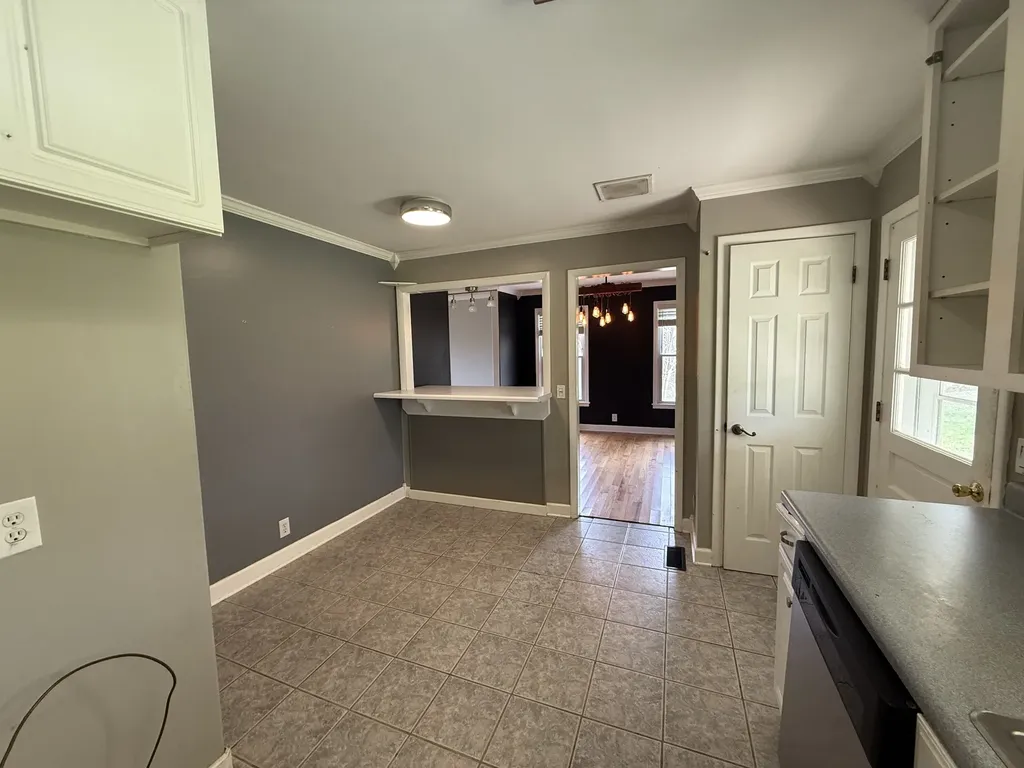 1004 Red Oak Drive Greenbrier TN 37073