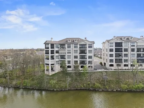 1024 Club View Drive Gallatin TN 37066