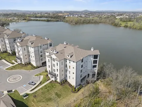 1024 Club View Drive Gallatin TN 37066