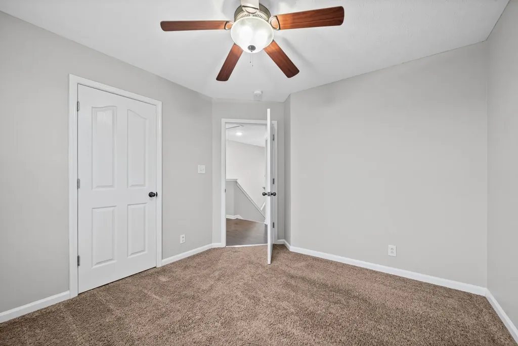 3418 Foxrun Lane Clarksville TN 37042