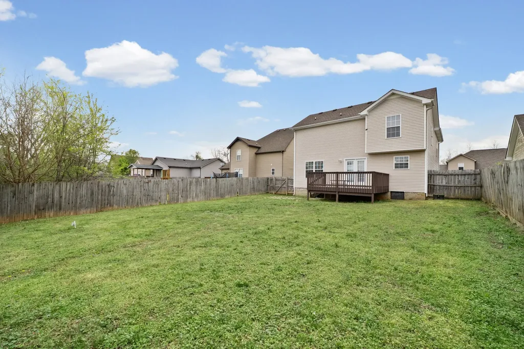 3418 Foxrun Lane Clarksville TN 37042