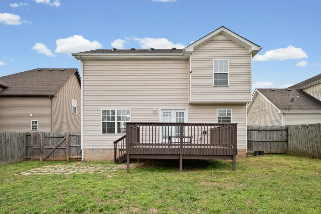 3418 Foxrun Lane Clarksville TN 37042