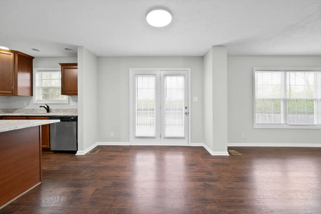 3418 Foxrun Lane Clarksville TN 37042