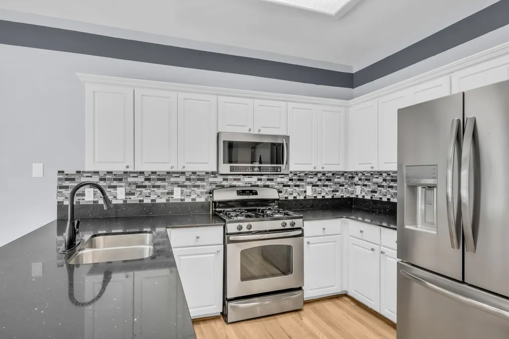 6904 Collinswood Dr, E Nashville TN 37221
