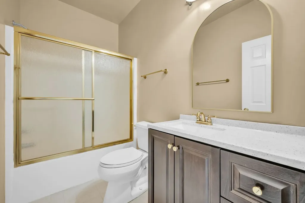 6904 Collinswood Dr, E Nashville TN 37221