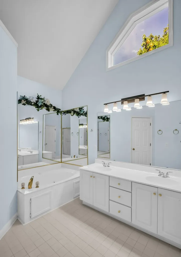 6904 Collinswood Dr, E Nashville TN 37221