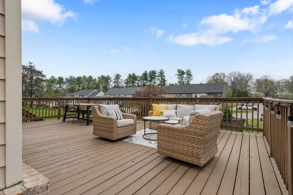 1608 Allison Avenue Columbia TN 38401