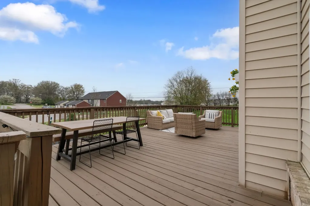 1608 Allison Avenue Columbia TN 38401