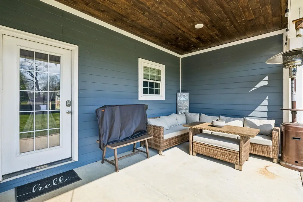 702 Forrest Drive Tullahoma TN 37388