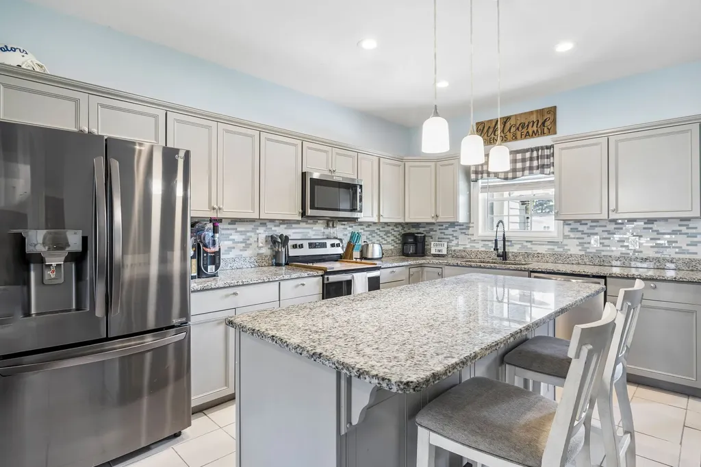 702 Forrest Drive Tullahoma TN 37388