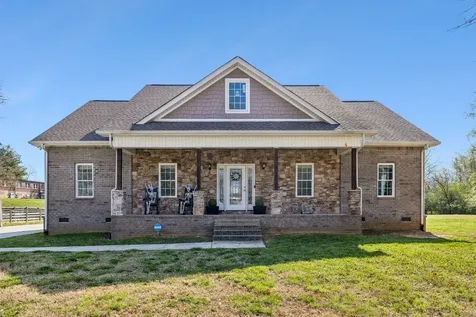 702 Forrest Drive Tullahoma TN 37388