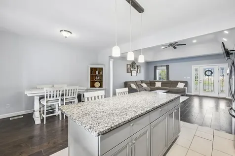 702 Forrest Drive Tullahoma TN 37388