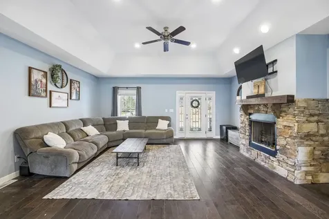 702 Forrest Drive Tullahoma TN 37388