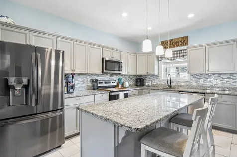 702 Forrest Drive Tullahoma TN 37388