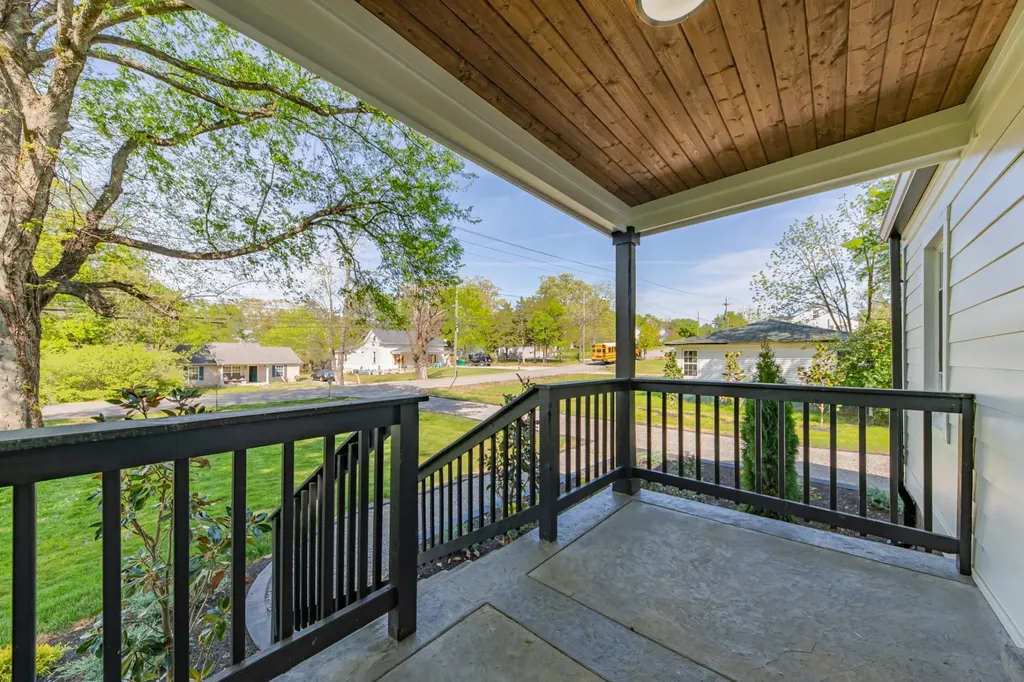 623 Belfast Street Lewisburg TN 37091