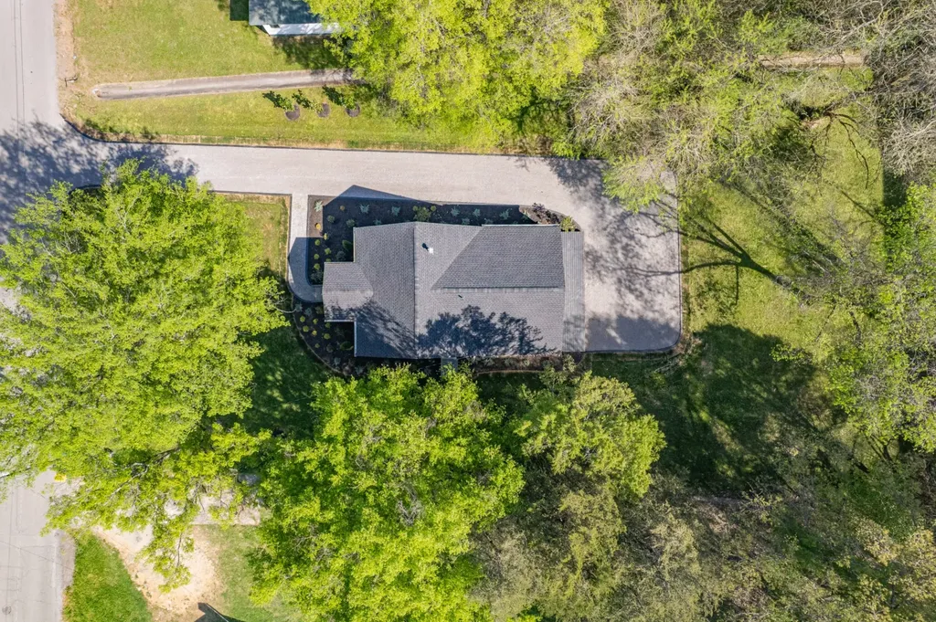 623 Belfast Street Lewisburg TN 37091