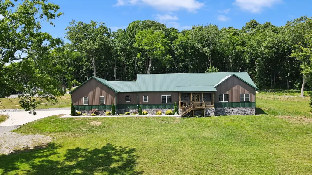 2095 Linwood Road Watertown TN 37184