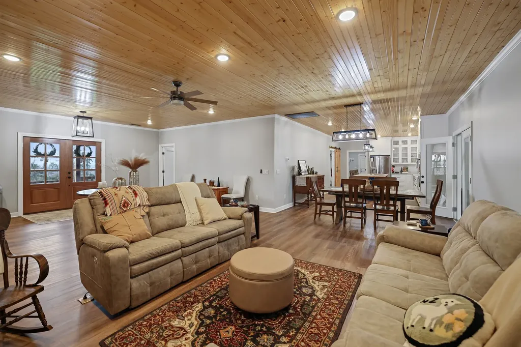 2095 Linwood Road Watertown TN 37184