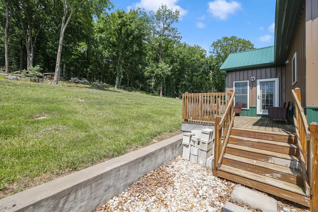 2095 Linwood Road Watertown TN 37184