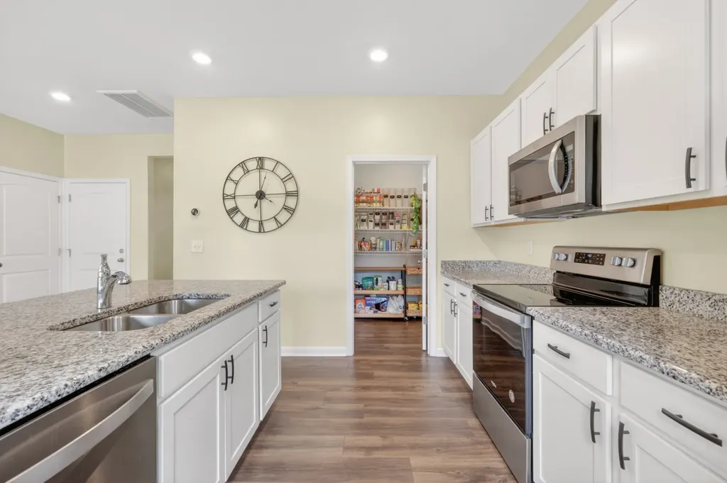 2200 Stonemeade Drive Spring Hill TN 37174