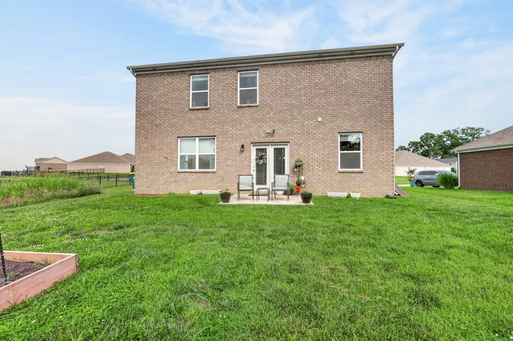 2200 Stonemeade Drive Spring Hill TN 37174