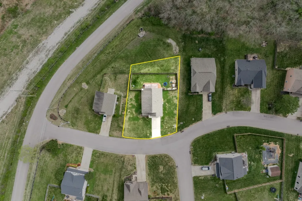 1862 Wendy Boulevard Columbia TN 38401