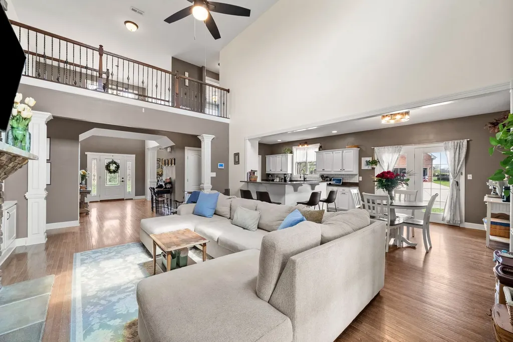 1154 Buggy Cove Clarksville TN 37043