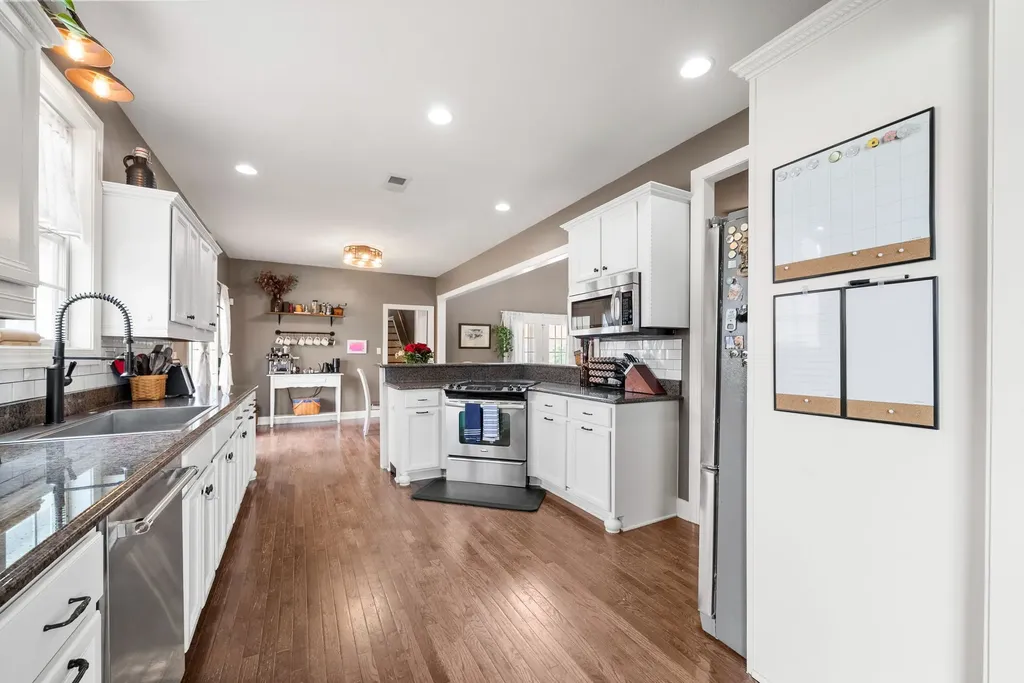 1154 Buggy Cove Clarksville TN 37043
