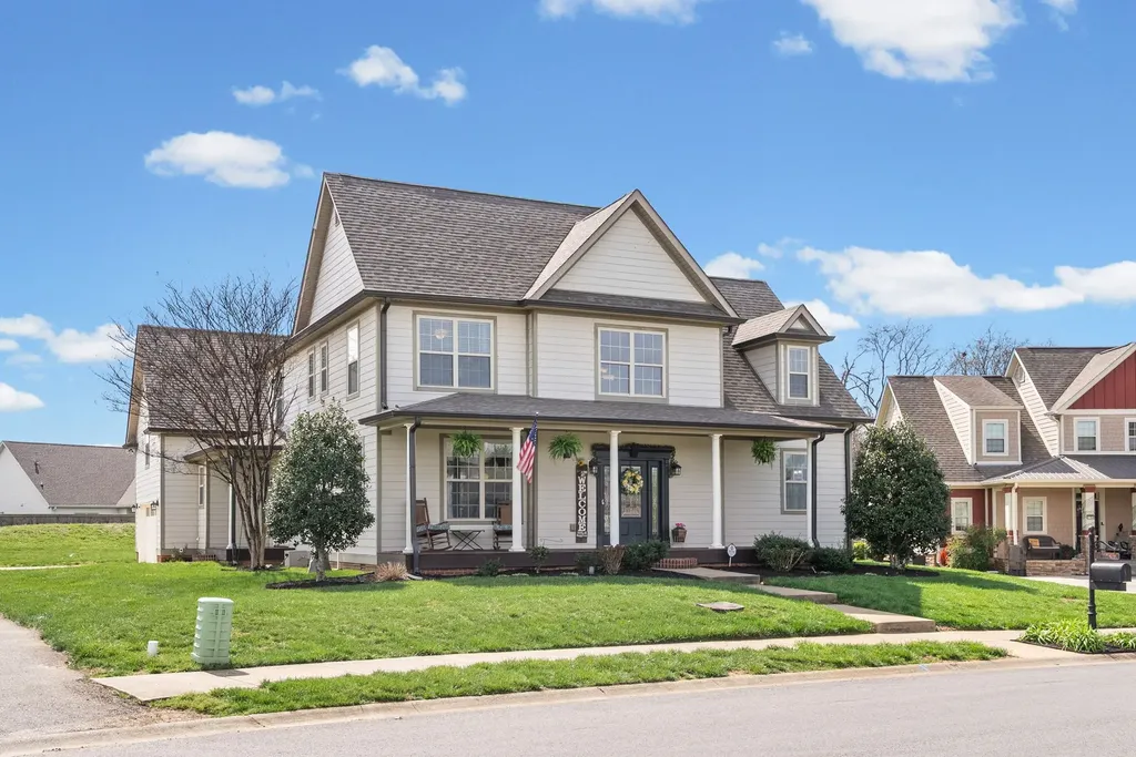 1154 Buggy Cove Clarksville TN 37043