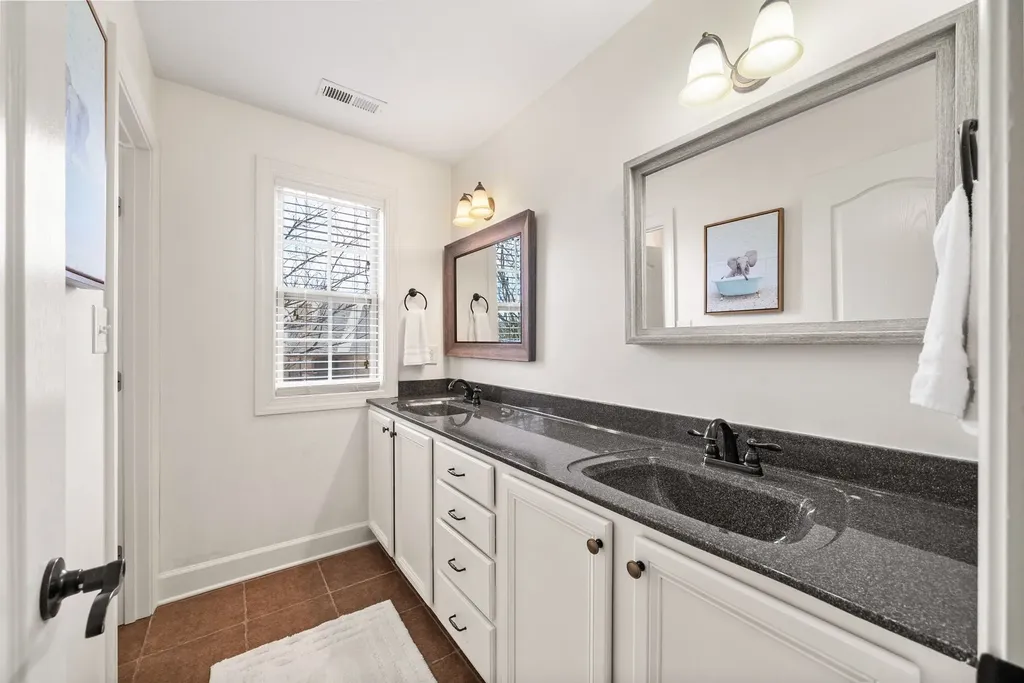 1154 Buggy Cove Clarksville TN 37043