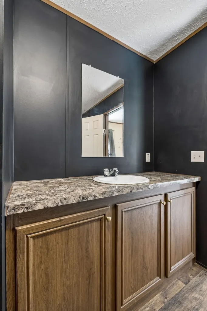 805 Harris Road Dickson TN 37055