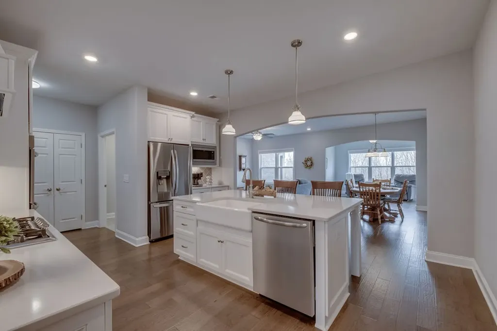 894 Meadowcrest Way Lebanon TN 37090