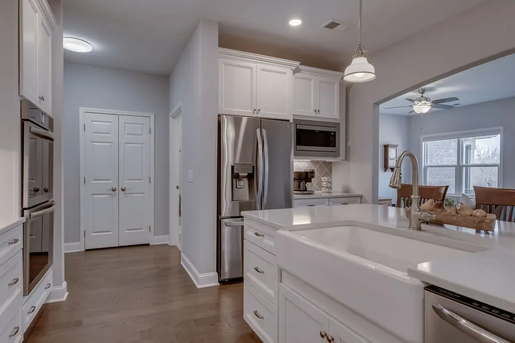 894 Meadowcrest Way Lebanon TN 37090