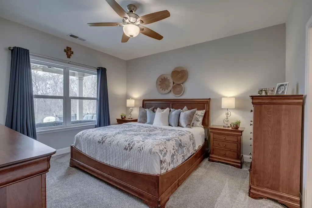 894 Meadowcrest Way Lebanon TN 37090