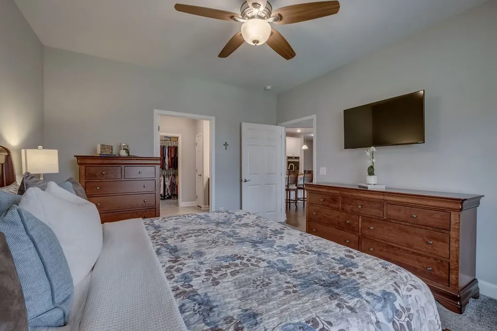 894 Meadowcrest Way Lebanon TN 37090