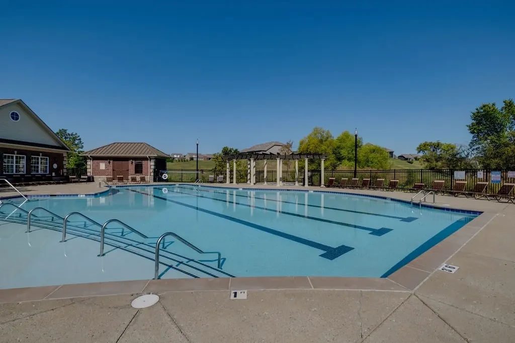 894 Meadowcrest Way Lebanon TN 37090