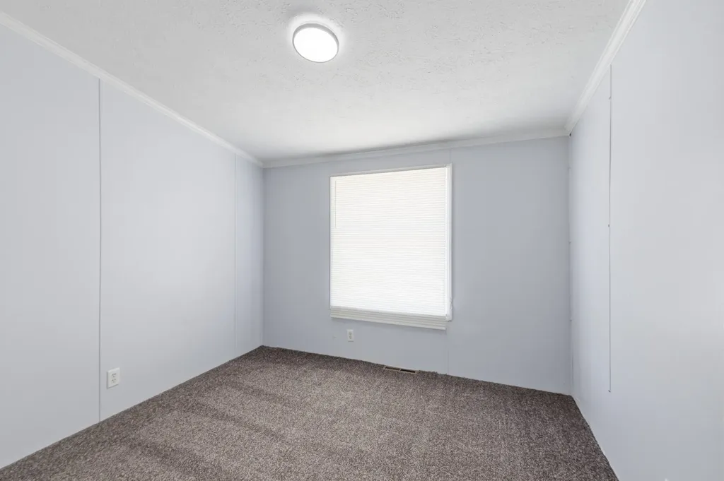 201 Oceanfront Cir, S Antioch TN 37013