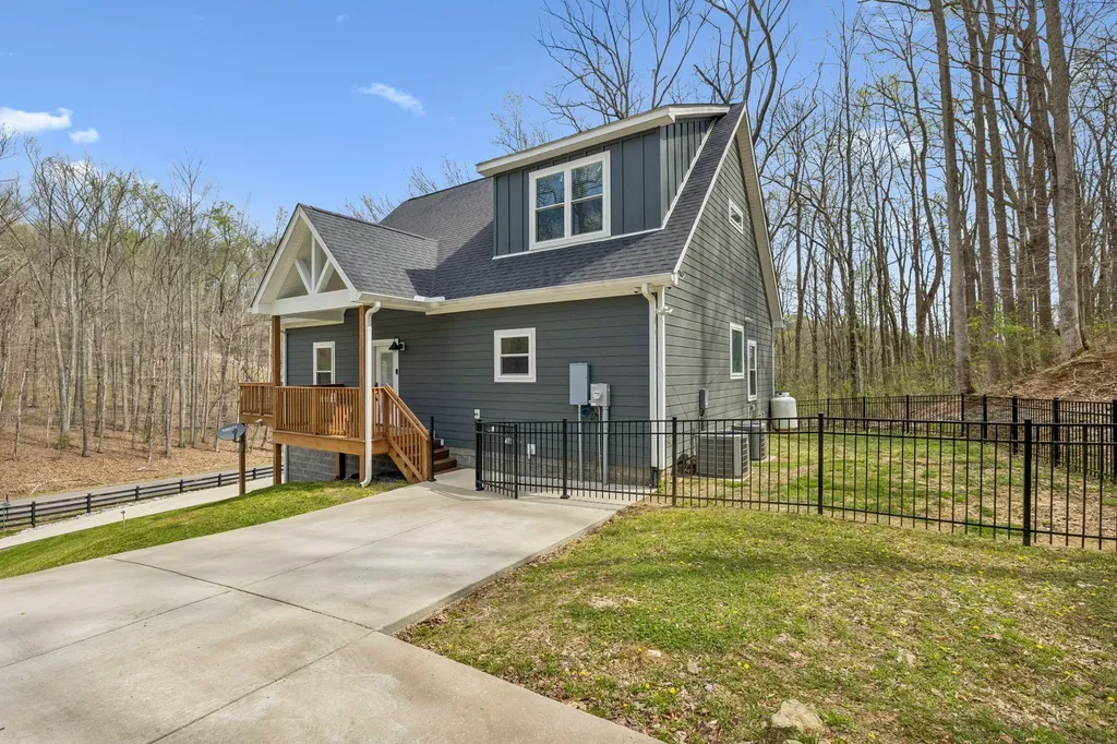 805 Weeping Willow Road Hendersonville TN 37075