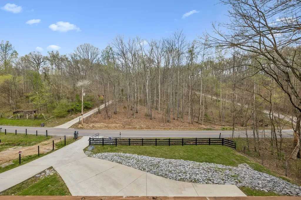 805 Weeping Willow Road Hendersonville TN 37075