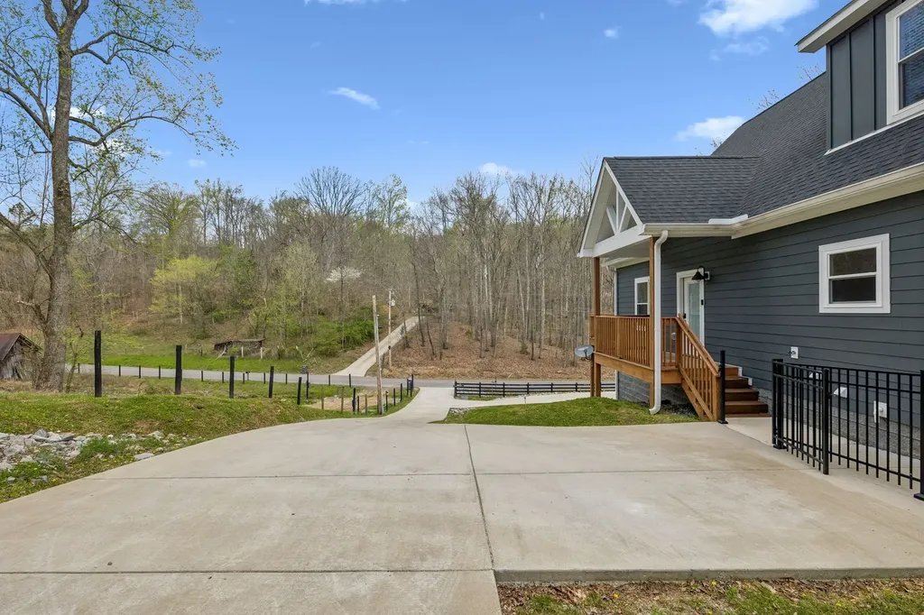 805 Weeping Willow Road Hendersonville TN 37075