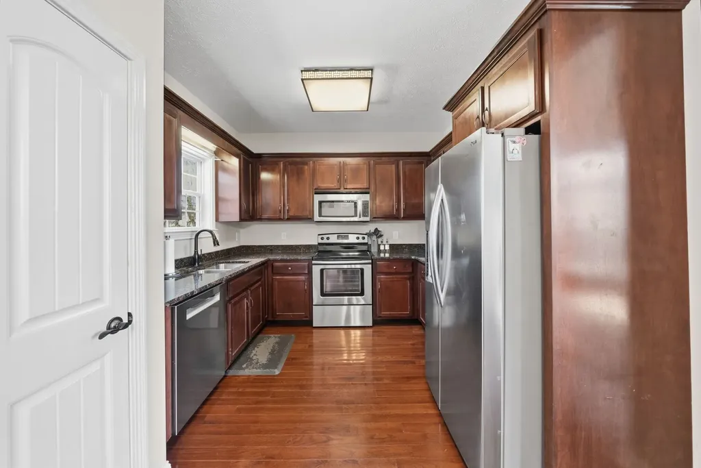 3764 Windmill Drive Clarksville TN 37040