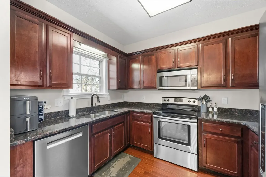 3764 Windmill Drive Clarksville TN 37040