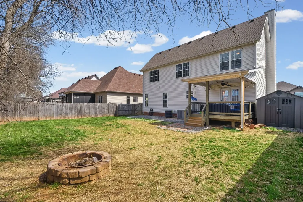 3764 Windmill Drive Clarksville TN 37040
