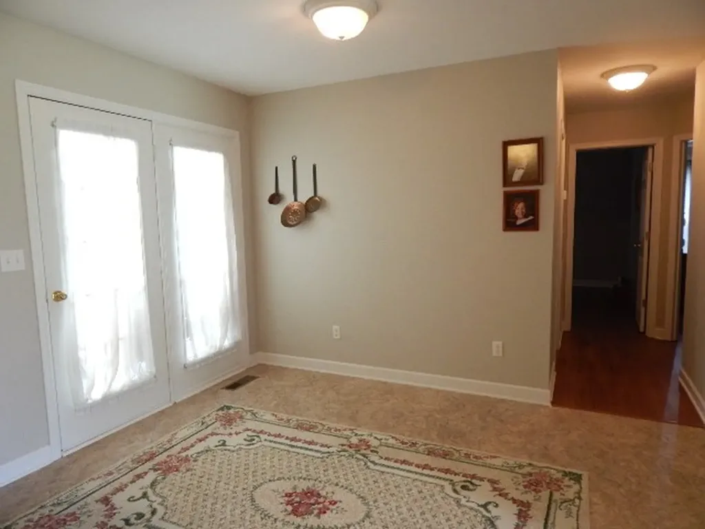 385 Creek Lane Mcminnville TN 37110