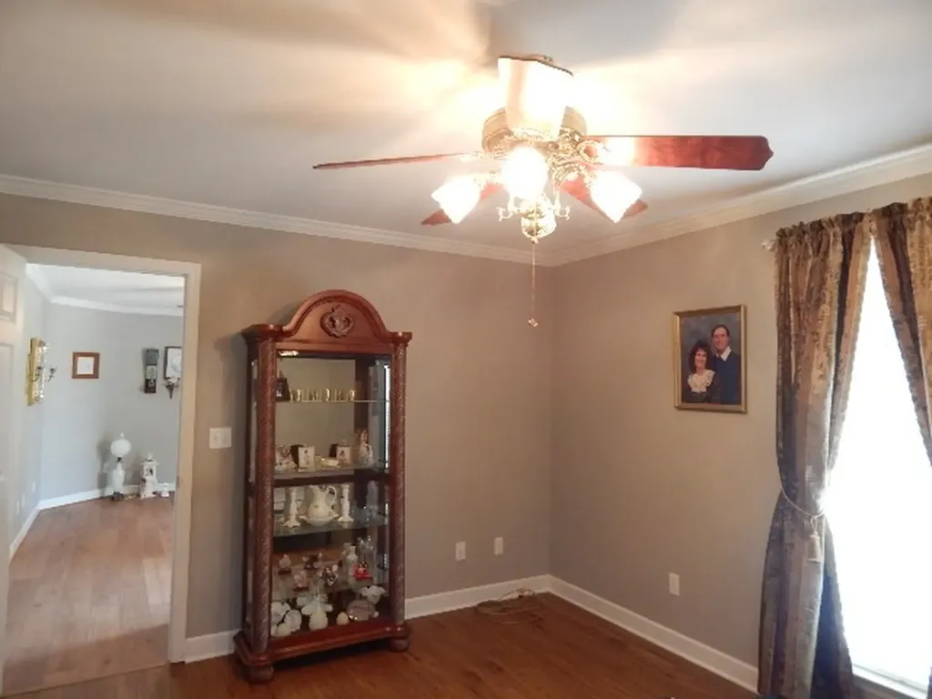 385 Creek Lane Mcminnville TN 37110